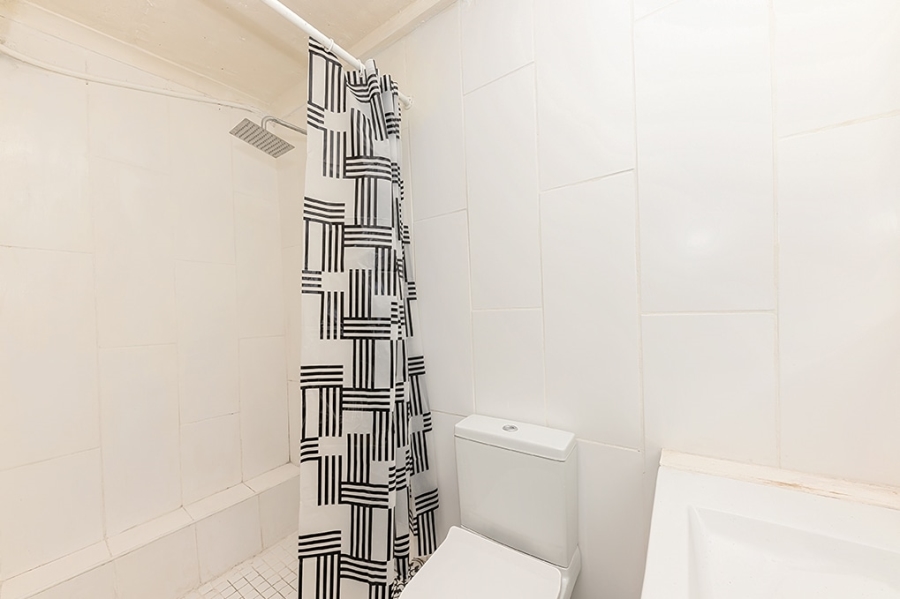 12 Bedroom Property for Sale in Camps Bay Western Cape
